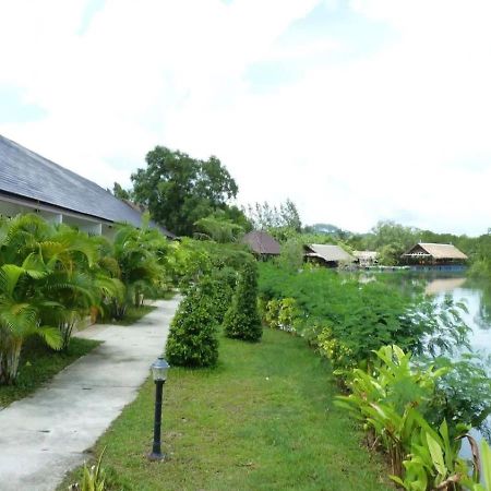 Chaiyo Resort Phuket Екстериор снимка