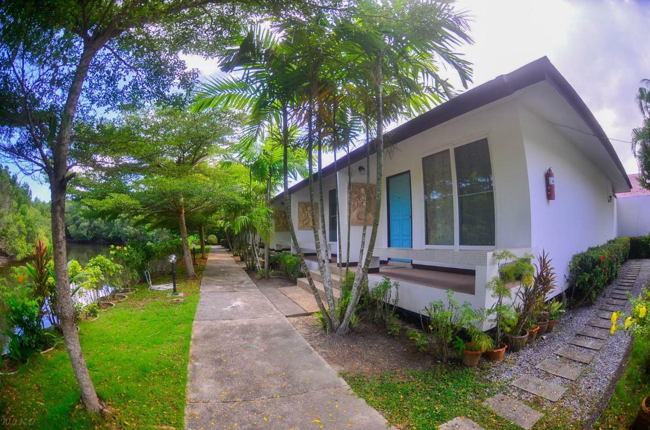 Chaiyo Resort Phuket Екстериор снимка
