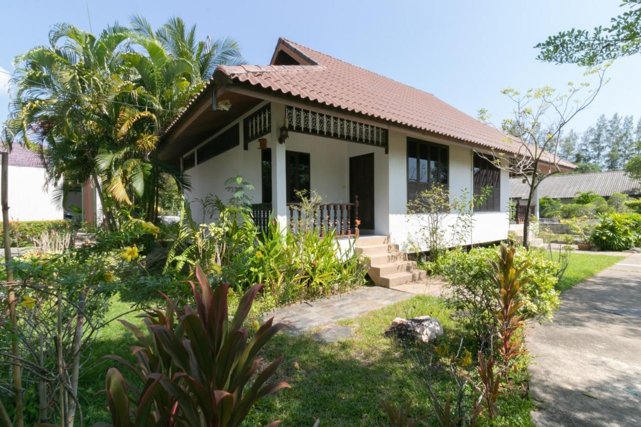 Chaiyo Resort Phuket Екстериор снимка